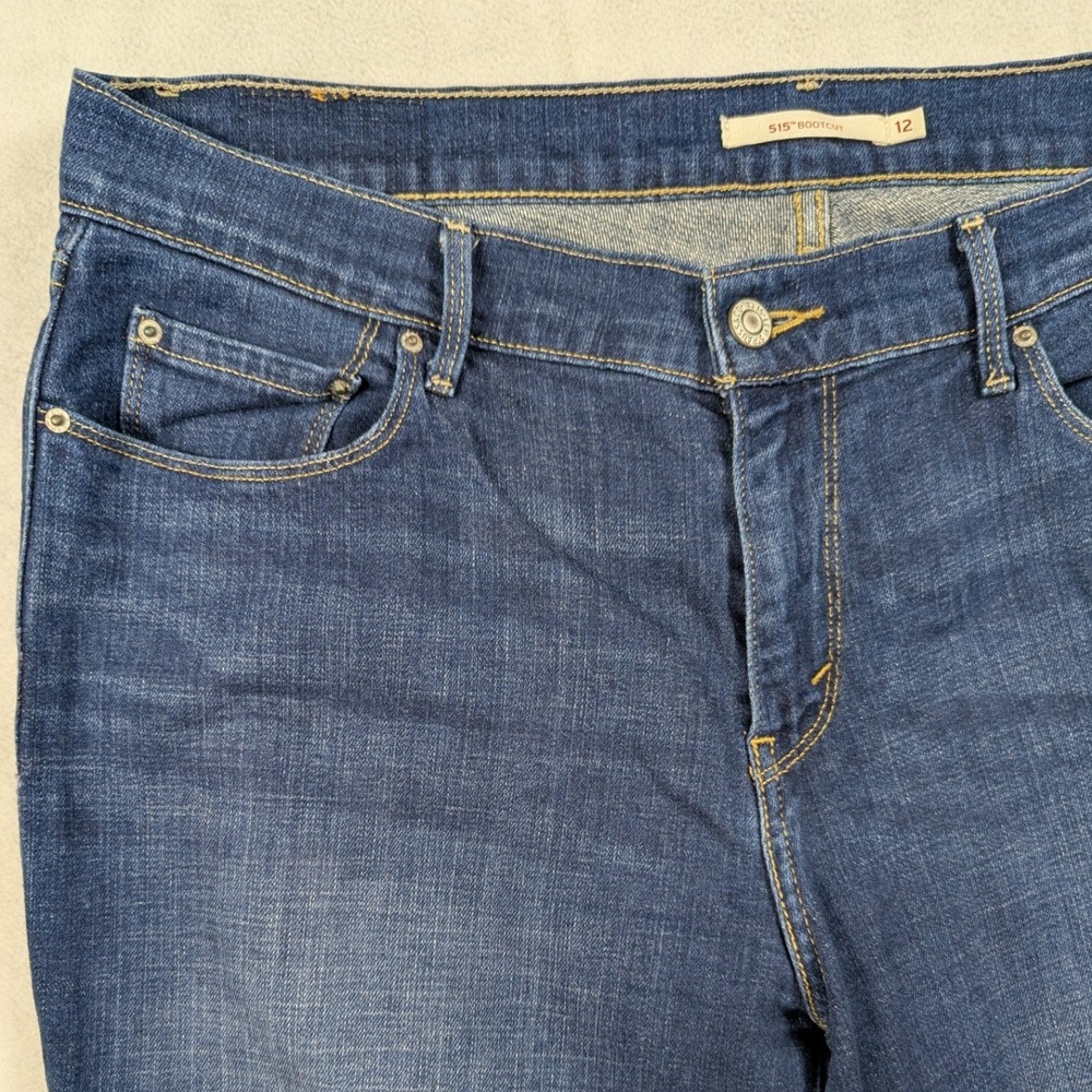 Levis 515 Bootcut Jeans Womens 12 Medium Wash Blue Denim 15516-0136 W31 L32